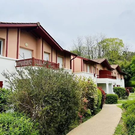 F2 Avec Piscine Et Parking A - Fr-1-495-36 Cambo-les-Bains